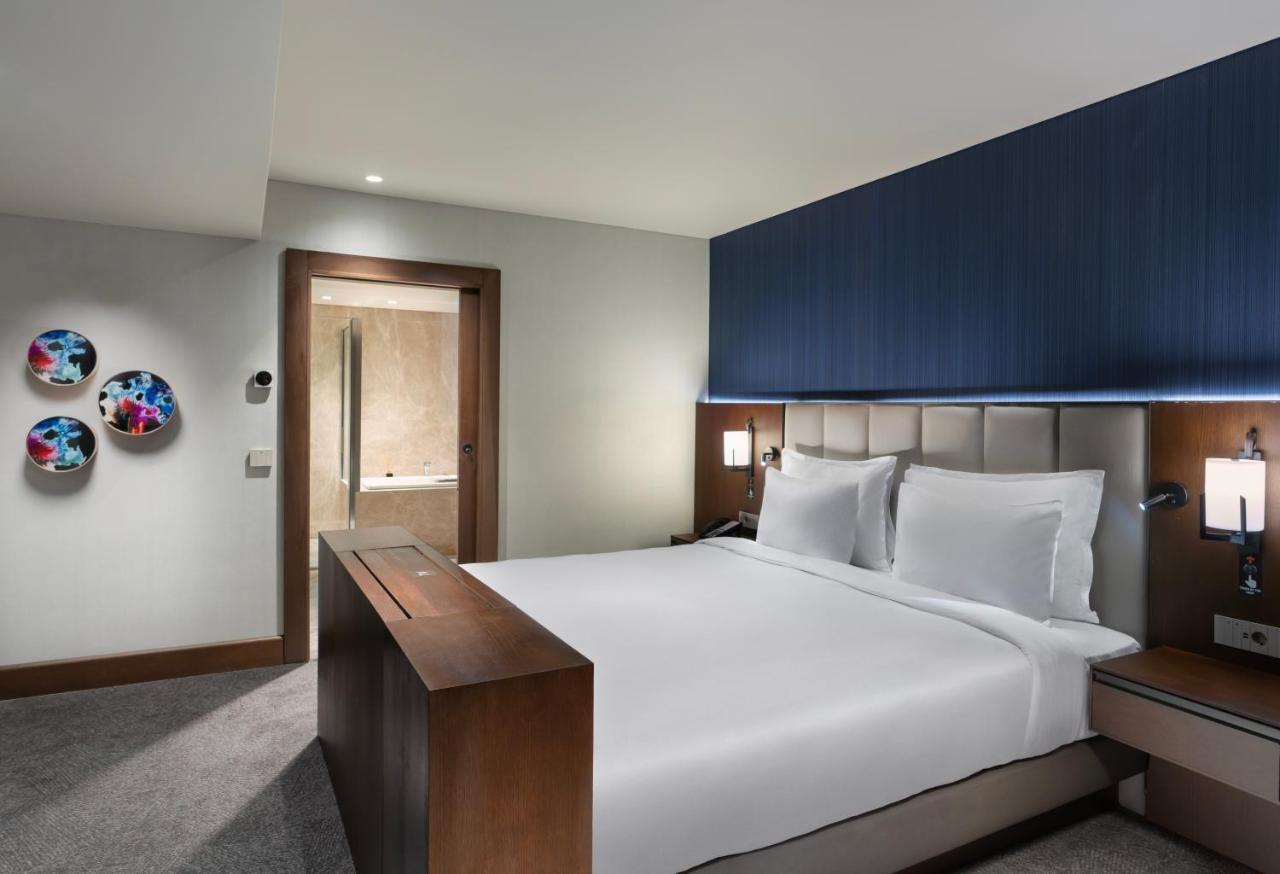 Готель Crowne Plaza Istanbul - Ortakoy Bosphorus By Ihg Екстер'єр фото