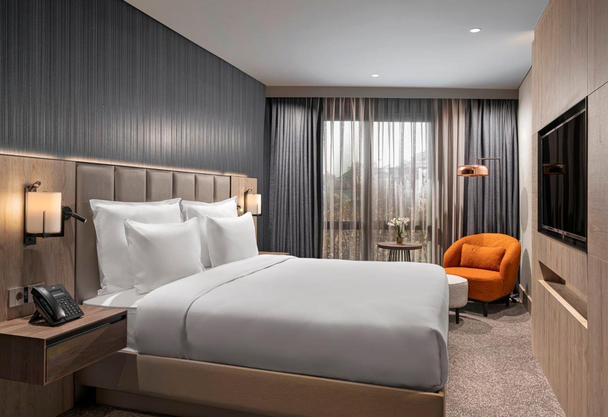 Готель Crowne Plaza Istanbul - Ortakoy Bosphorus By Ihg Екстер'єр фото